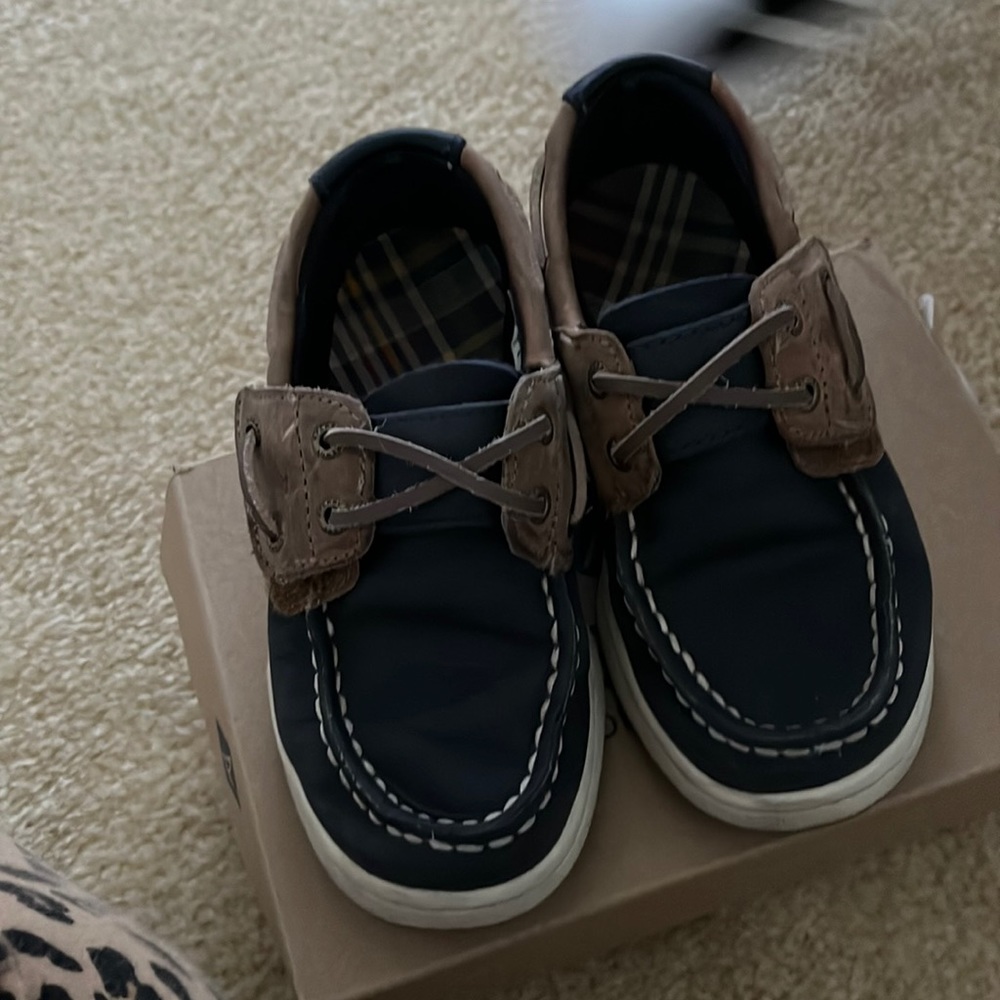 Boys sperry shoes